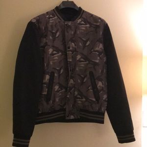 Express camo bomber jacket